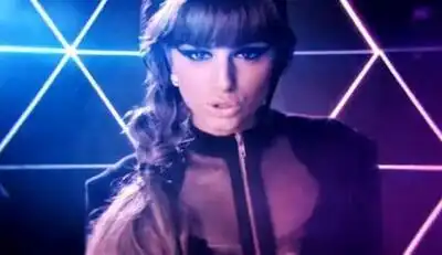 скачать клип Cher Lloyd - Swagger Jagger