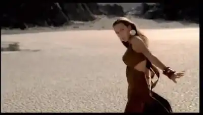 скачать клип Алсу - А у моей любви