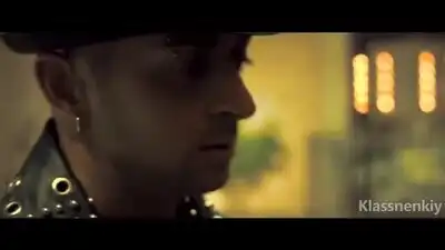 Скачать клип