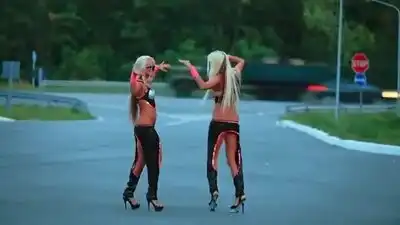 скачать клип Клубная Музыка