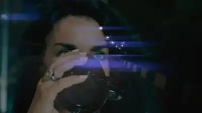 скачать клип Зануда - Больно