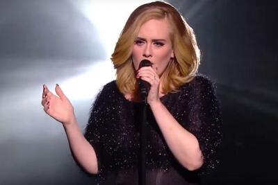 скачать клип Adele - Hello - Live