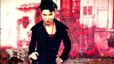 Скачать клип