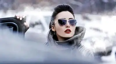 скачать клип Анна Добрыднева - Пасьянс