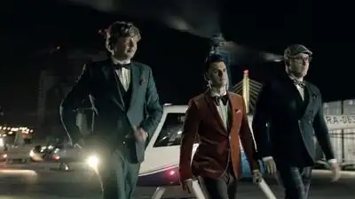 скачать клип Иванушки - Танцуй, пока танцуется