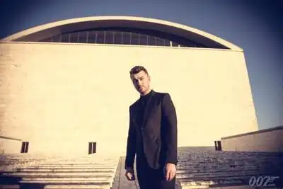 скачать клип Sam Smith - Writings On The Wall