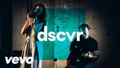 скачать клип JONES - Hoops - Live