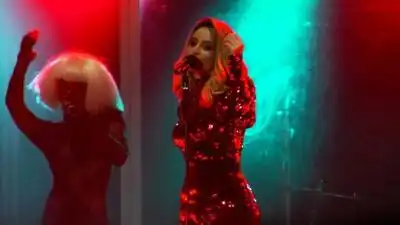 скачать клип Светлана Лобода - К черту любовь - Live