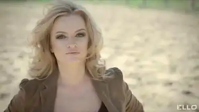 скачать клип Лиля Ваврин - Танцюю без тебе