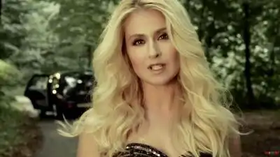 скачать клип Мята - Плачу