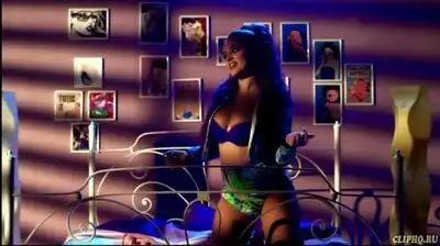 Скачать клип