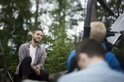 скачать клип Sunsay - Долетим