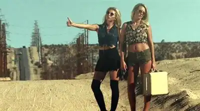 скачать клип Sander van Doorn, Pep and Rash - White Rabbit