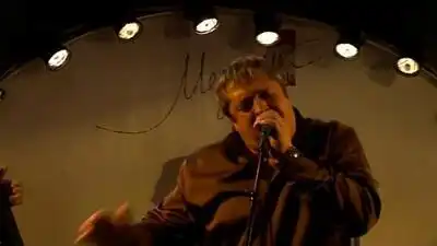 скачать клип Рождество - Молодость