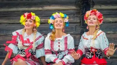 скачать клип Балаган Лимитед - Молодая, Глупая