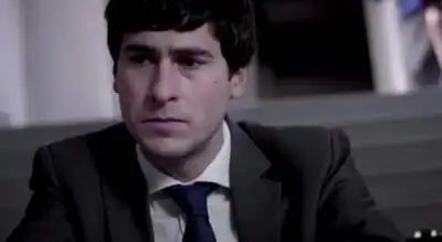 скачать клип Ghostpoet - Be Right Back, Moving House