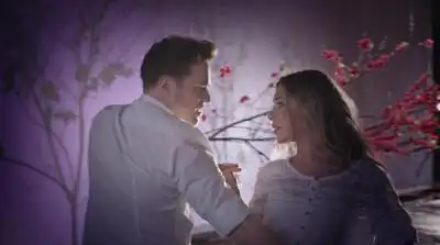 Скачать клип