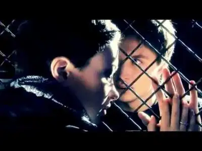 скачать клип Улицы - Два друга