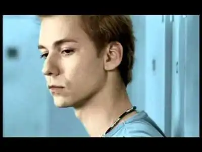 скачать клип Другие правила - Она тебе нужна