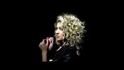 скачать клип Tori Kelly - Unbreakable Smile