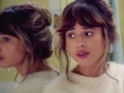 скачать клип Foxes - Better Love