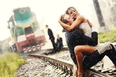 скачать клип LOBODA - Революция