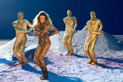 скачать клип Alina Artts - High Enough feat. Paperchaser