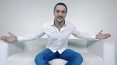 скачать клип Саша Эскобар - Мне нравится