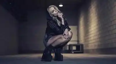 Скачать клип