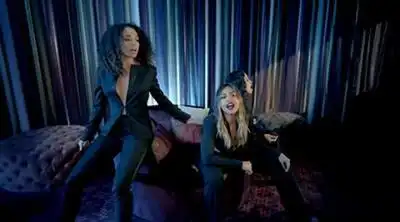 скачать клип Настя Лиса - Малышка