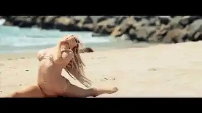 скачать клип The Magician - Sunlight feat. Years and Years