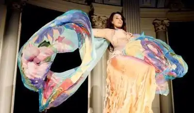 скачать клип Oliver Heldens and Throttle - Waiting