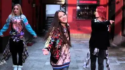 скачать клип Nicole Cherry - Fata Naiva