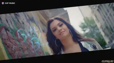 скачать клип Betty Blue - La anii mei