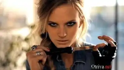 Скачать клип