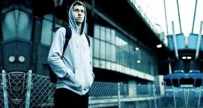 скачать клип Alan Walker - Faded
