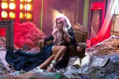 Скачать клип