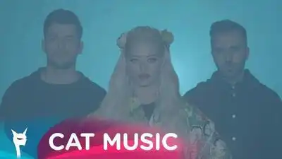 скачать клип Delia and Deepcentral - Gura ta