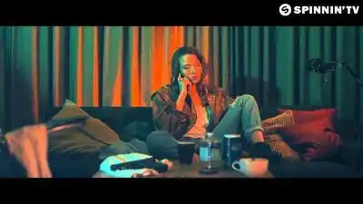 скачать клип Mike Mago and KC Lights - Daylight