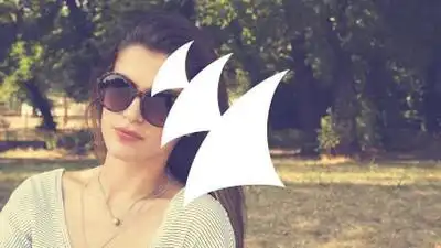 Скачать клип