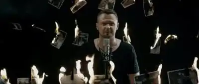 Скачать клип