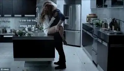 скачать клип Justin Timberlake - TKO