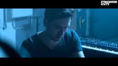 скачать клип Jan Blomqvist feat. Elena Pitoulis - More