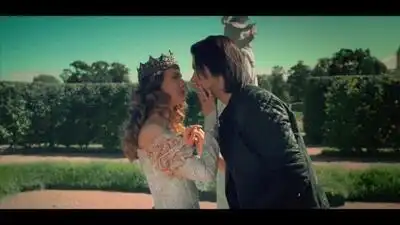 скачать клип Денис Клявер - Странный Сон