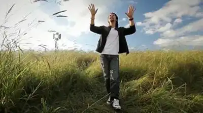 скачать клип Денис Клявер - Твои Руки