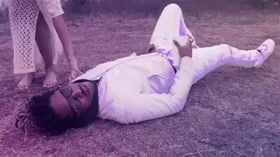 Скачать клип