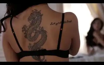 скачать клип Зануда - Фарфор