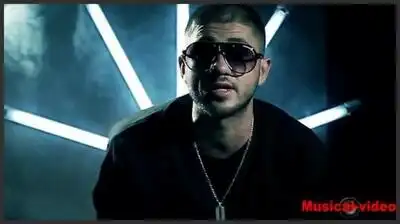 Скачать клип