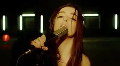 скачать клип Даша Суворова - Метрономы