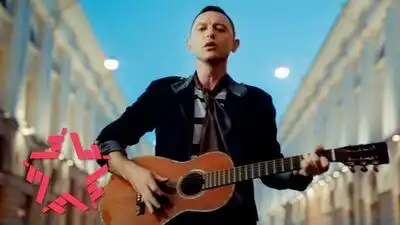 скачать клип Звери - Прогулки